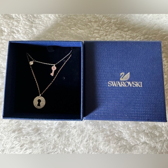 Swarovski layered necklace - Picture 3 of 4